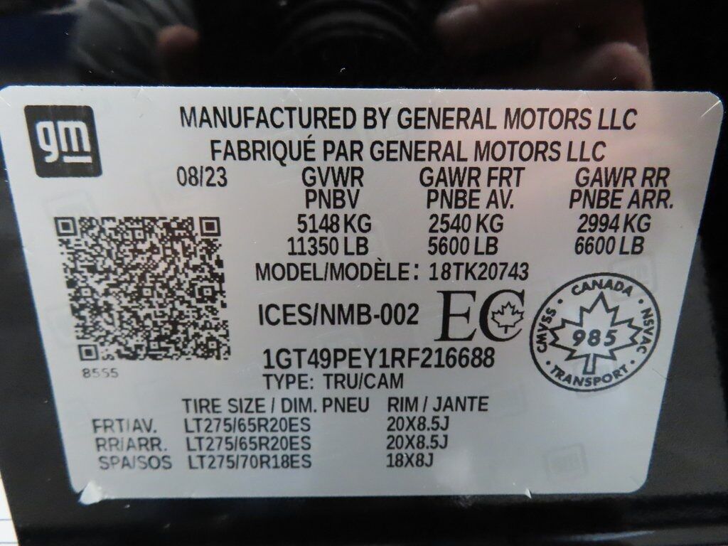 2024 GMC Sierra 2500HD 4x4 Crew Cab AT4 Fond du Lac WI