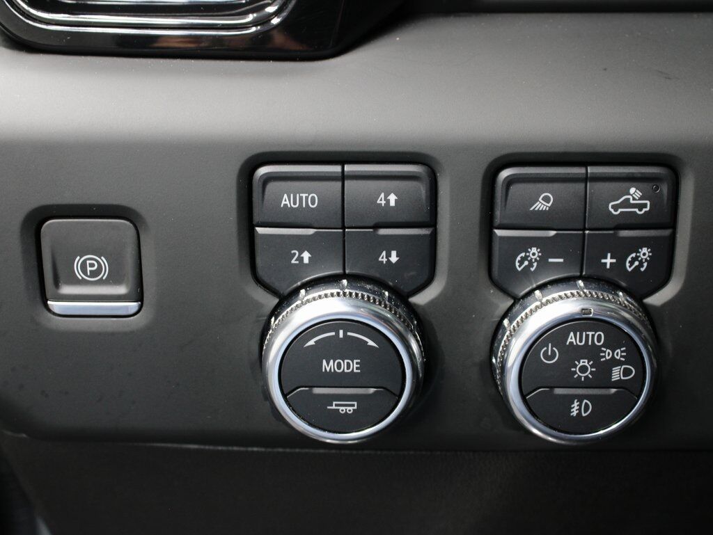 2024 GMC Sierra 2500HD 4x4 Crew Cab AT4 Fond du Lac WI
