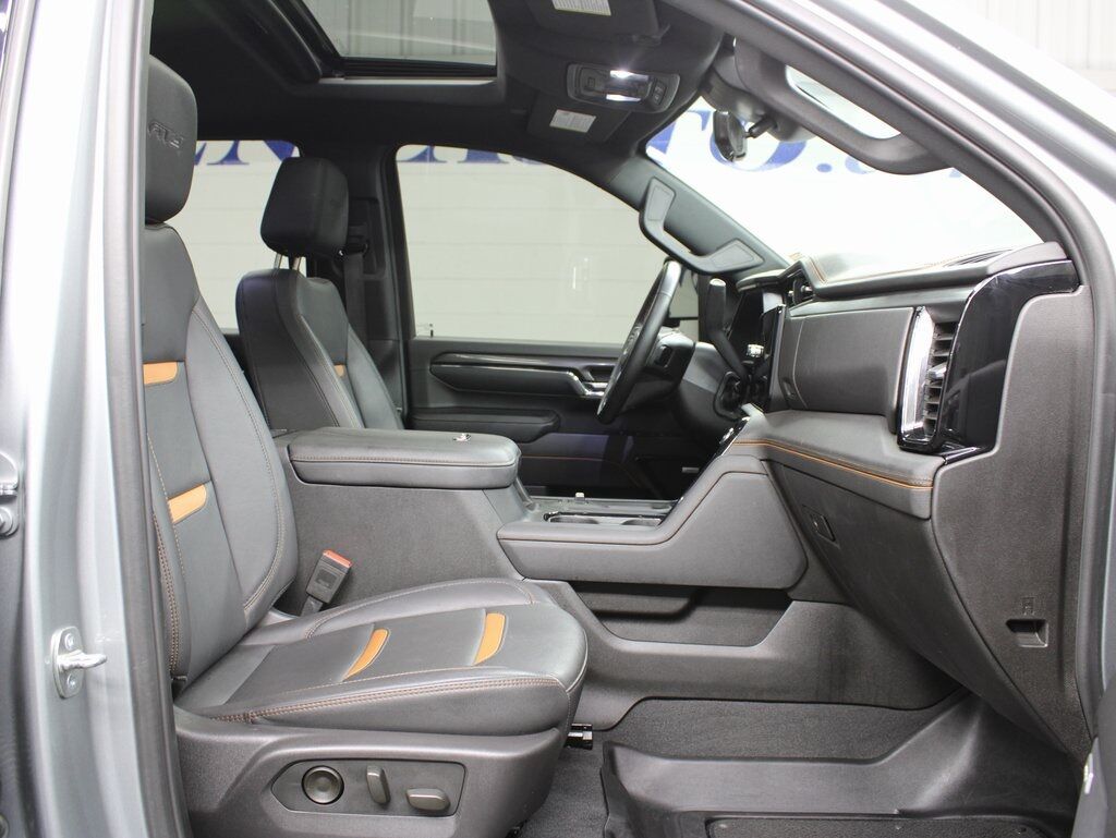 2024 GMC Sierra 2500HD 4x4 Crew Cab AT4 Fond du Lac WI