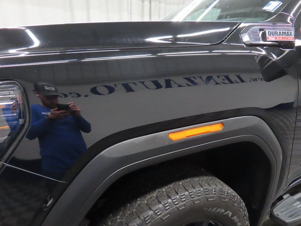 2024 GMC Sierra 2500HD 4x4 Crew Cab AT4 Fond du Lac WI