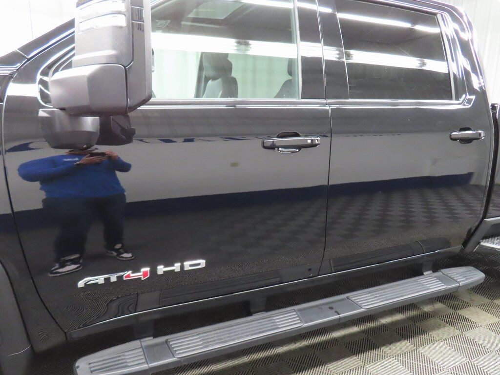 2024 GMC Sierra 2500HD 4x4 Crew Cab AT4 Fond du Lac WI