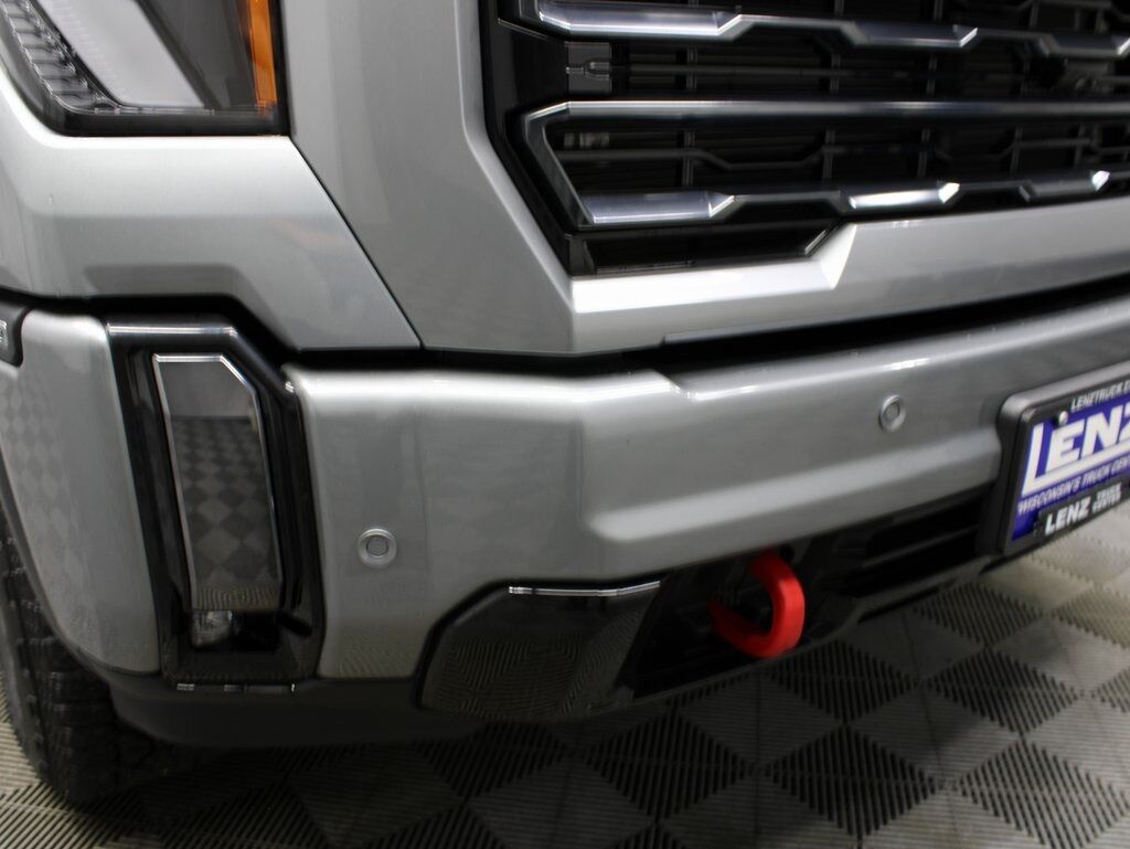2024 GMC Sierra 2500HD 4x4 Crew Cab AT4 Fond du Lac WI