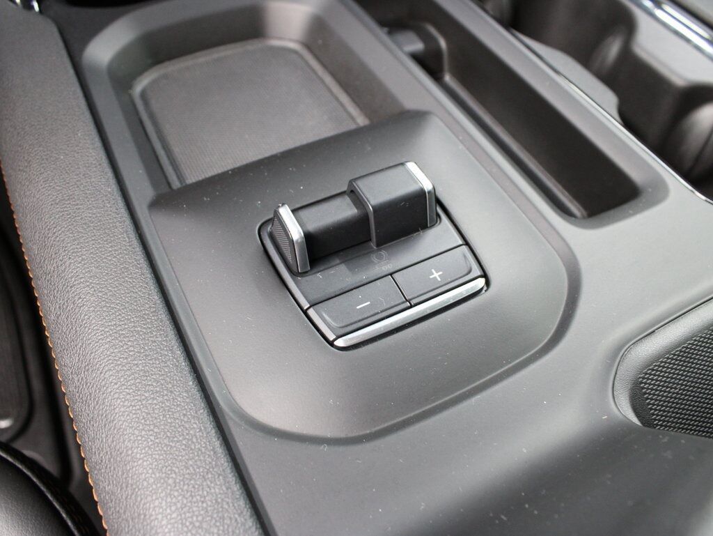 2024 GMC Sierra 2500HD 4x4 Crew Cab AT4 Fond du Lac WI