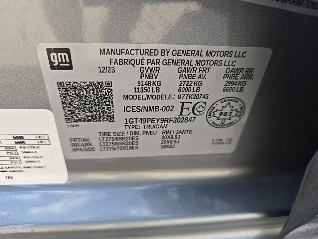 2024 GMC Sierra 2500HD 4x4 Crew Cab AT4 Fond du Lac WI