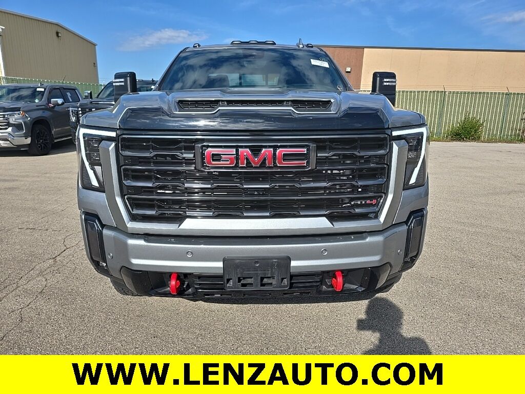 2024 GMC Sierra 2500HD 4x4 Crew Cab AT4 Fond du Lac WI