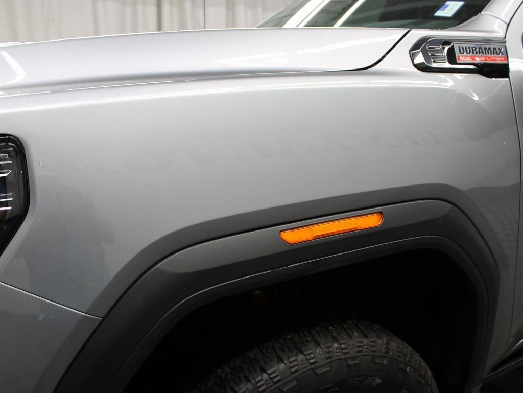 2024 GMC Sierra 2500HD 4x4 Crew Cab AT4 Fond du Lac WI
