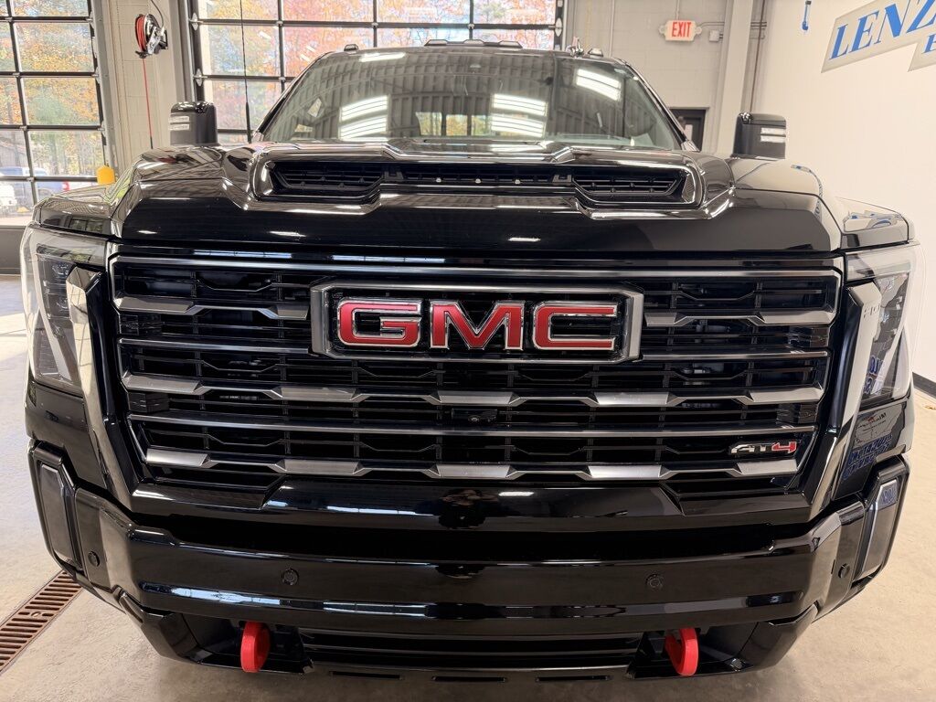 2024 GMC Sierra 2500HD 4x4 Crew Cab AT4
