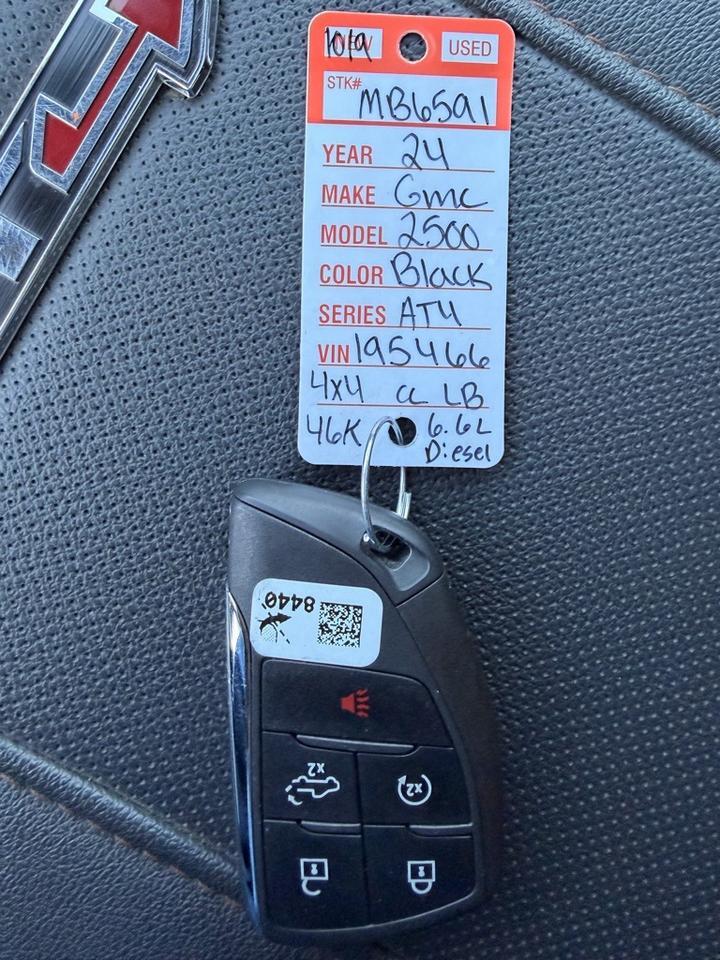 2024 GMC Sierra 2500HD 4x4 Crew Cab AT4 Minocqua WI