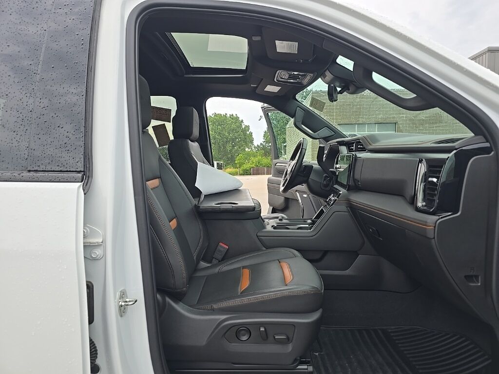 2024 GMC Sierra 2500HD 4x4 Crew Cab AT4 Minocqua WI
