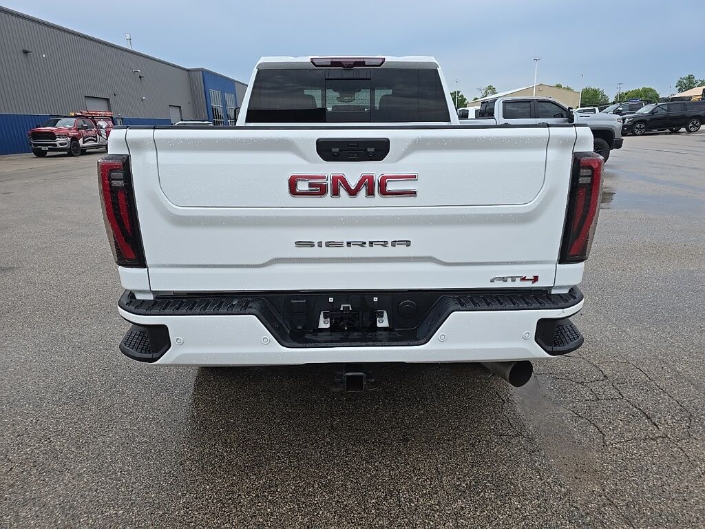 2024 GMC Sierra 2500HD 4x4 Crew Cab AT4 Minocqua WI