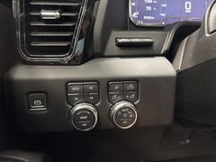 2024 GMC Sierra 2500HD 4x4 Crew Cab AT4 Fond du Lac WI
