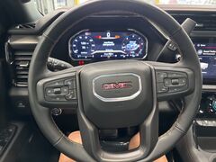 2024 GMC Sierra 2500HD 4x4 Crew Cab AT4 Fond du Lac WI