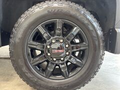 2024 GMC Sierra 2500HD 4x4 Crew Cab AT4 Fond du Lac WI