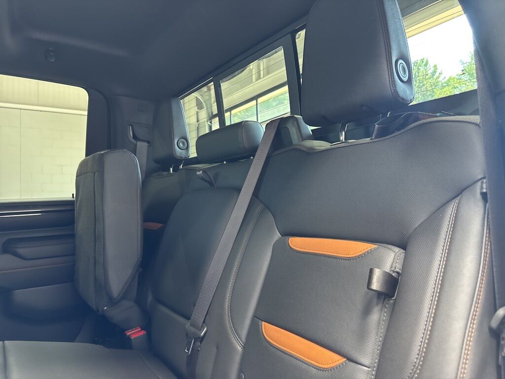 2024 GMC Sierra 2500HD 4x4 Crew Cab AT4 Minocqua WI