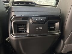 2024 GMC Sierra 2500HD 4x4 Crew Cab AT4 Fond du Lac WI
