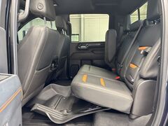 2024 GMC Sierra 2500HD 4x4 Crew Cab AT4 Fond du Lac WI