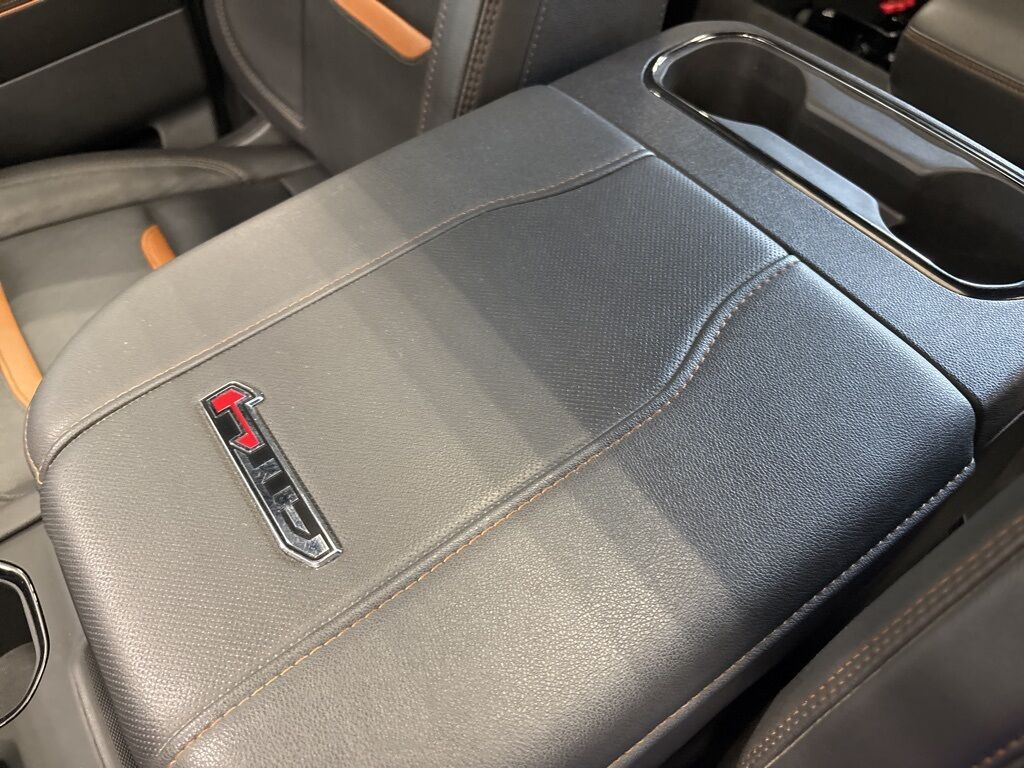 2024 GMC Sierra 2500HD 4x4 Crew Cab AT4 Minocqua WI
