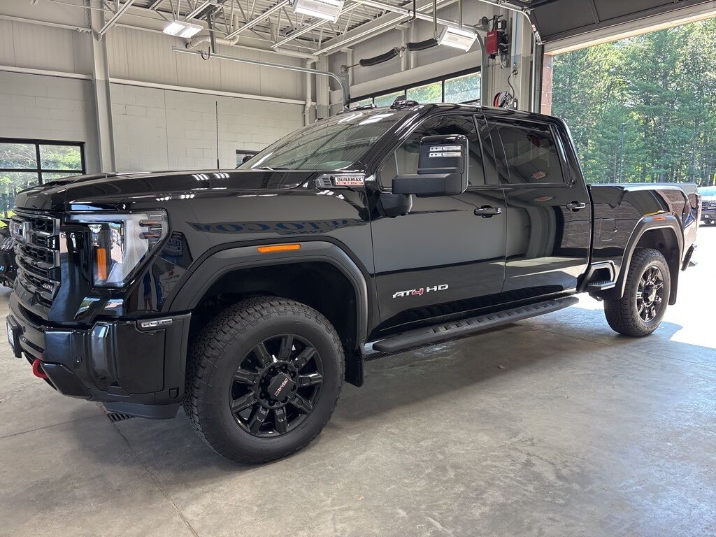 2024 GMC Sierra 2500HD 4x4 Crew Cab AT4 Minocqua WI