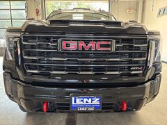 2024 GMC Sierra 2500HD 4x4 Crew Cab AT4 Fond du Lac WI