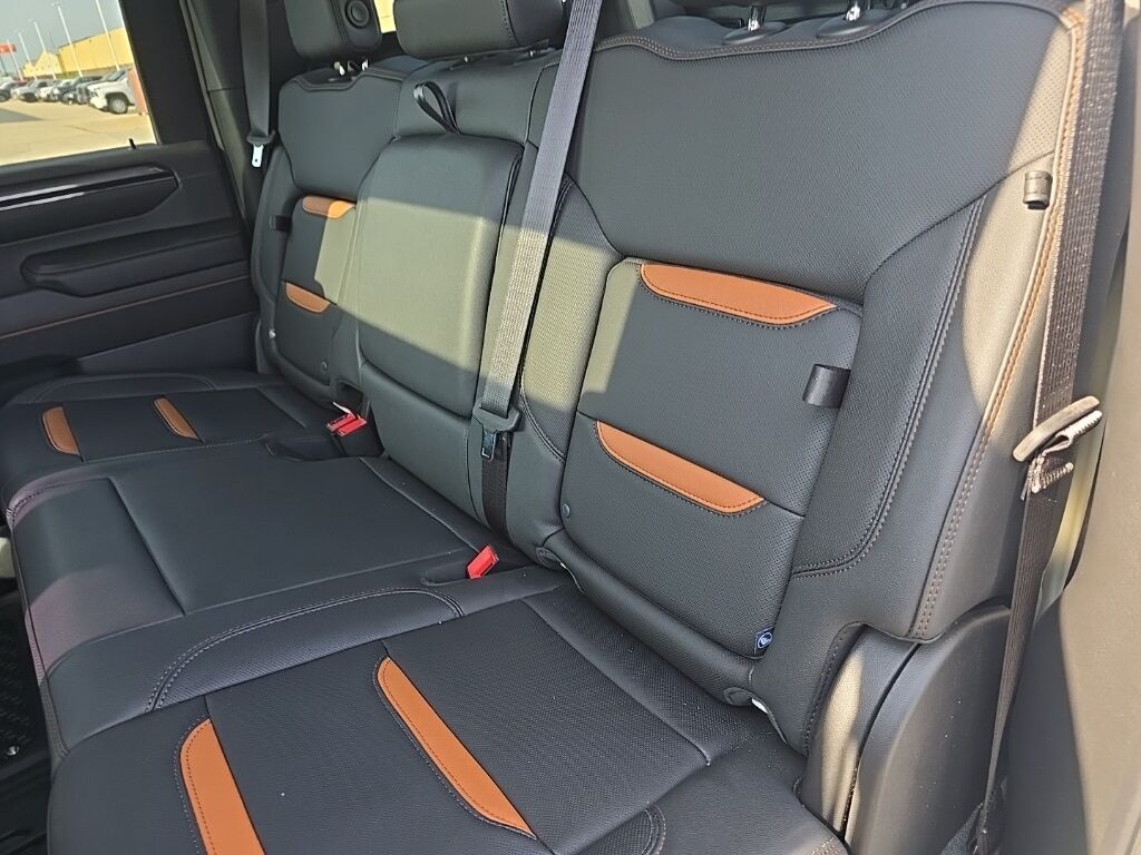 2024 GMC Sierra 2500HD 4x4 Crew Cab AT4 Minocqua WI