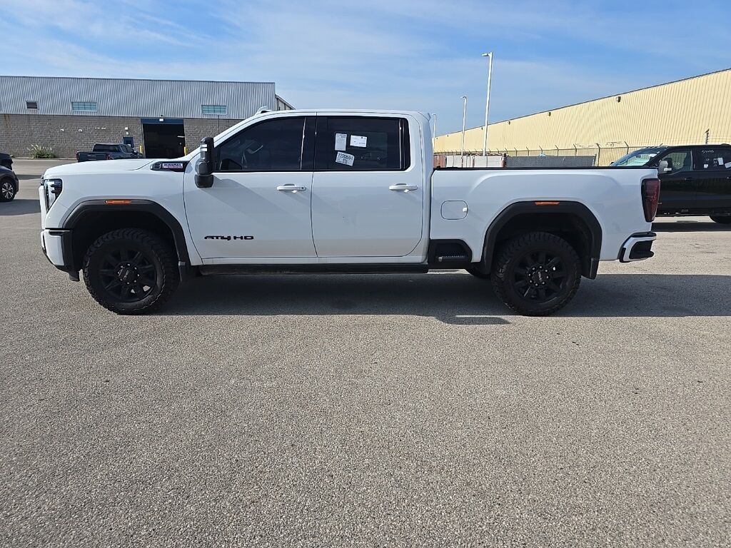 2024 GMC Sierra 2500HD 4x4 Crew Cab AT4 Minocqua WI