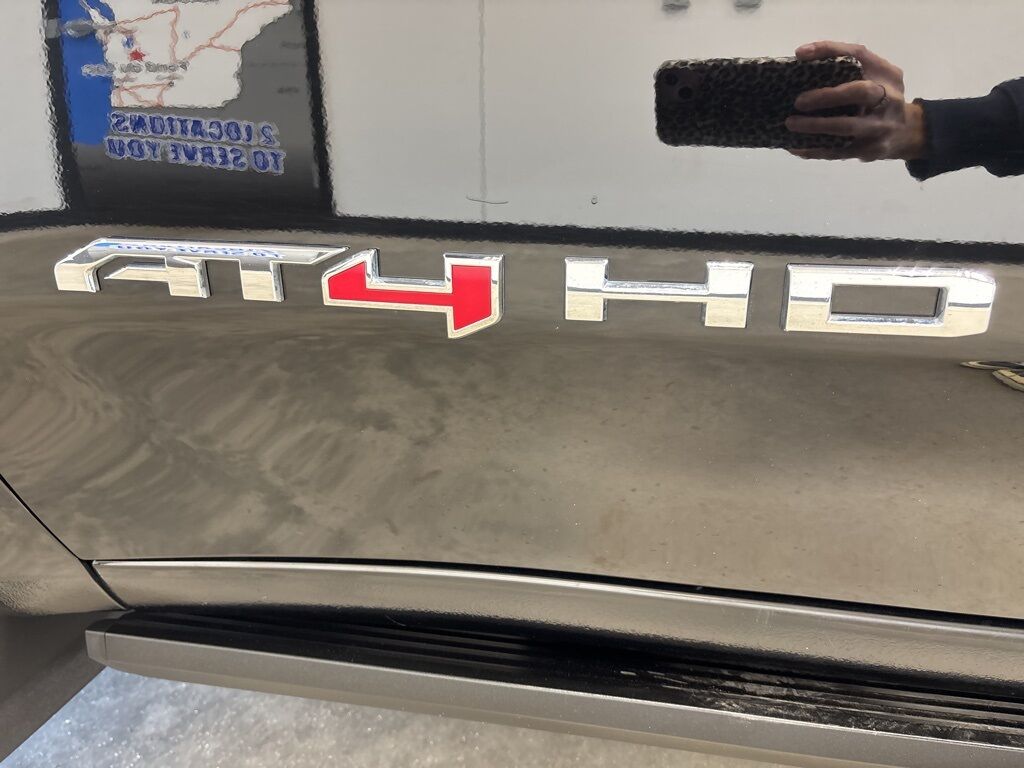 2024 GMC Sierra 2500HD 4x4 Crew Cab AT4 Minocqua WI