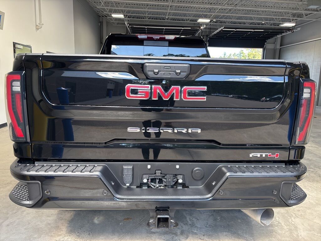 2024 GMC Sierra 2500HD 4x4 Crew Cab AT4 Minocqua WI