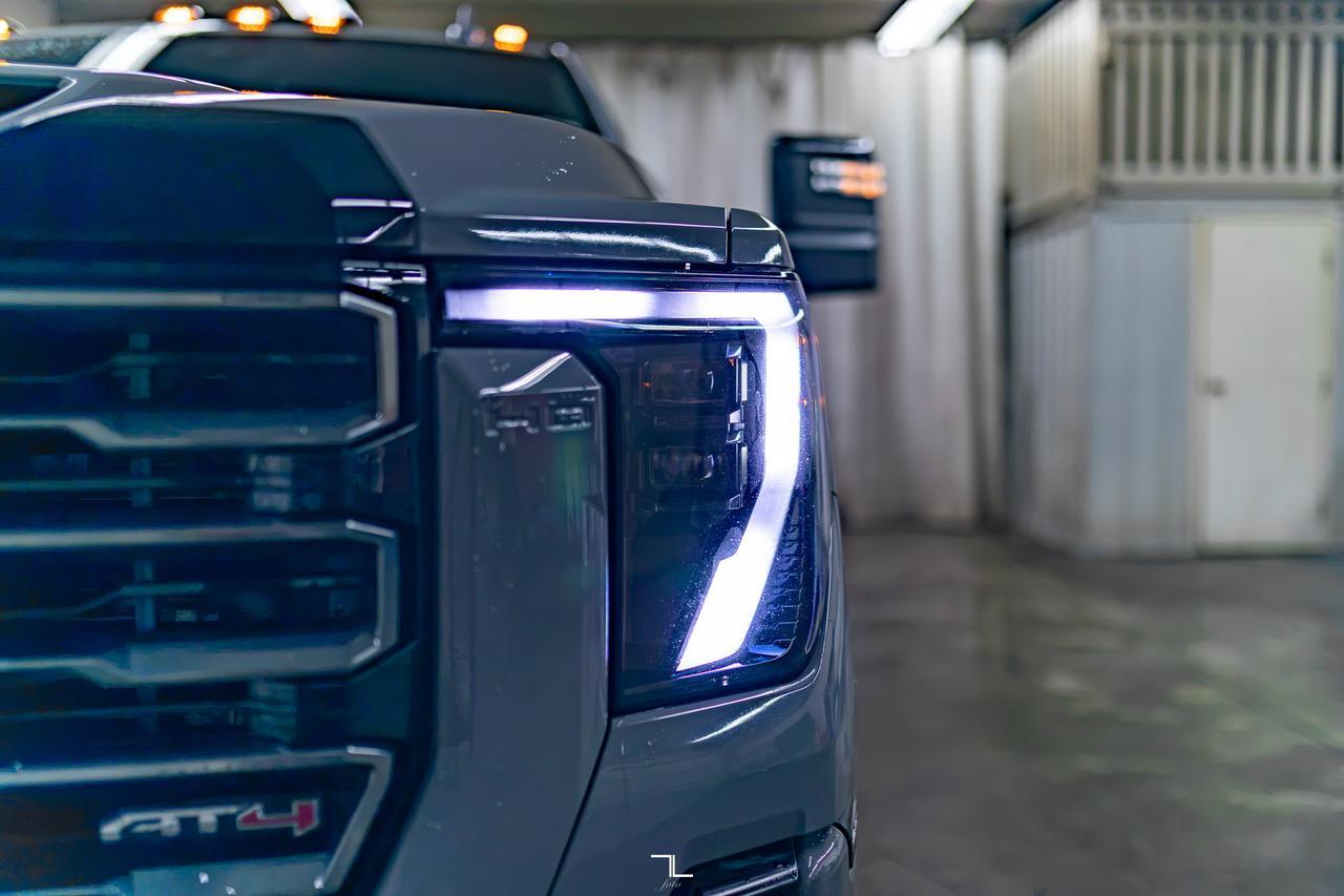 2024 GMC Sierra 2500HD 4x4 Crew Cab AT4 HD Diesel Leather Roof Nav Red Deer AB