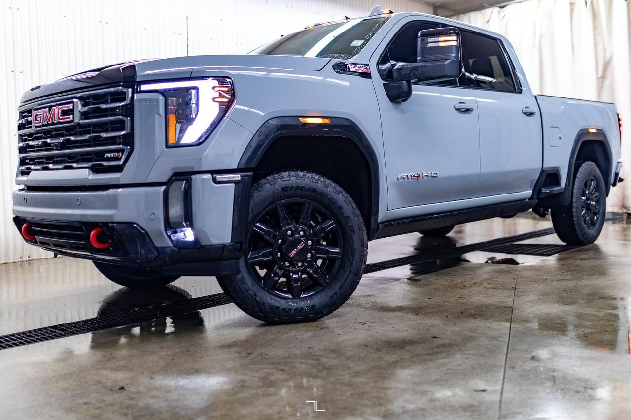 2024 GMC Sierra 2500HD 4x4 Crew Cab AT4 HD Diesel Leather Roof Nav Red Deer AB