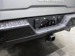 2024 GMC Sierra 2500HD 4x4 Crew Cab AT4X Fond du Lac WI