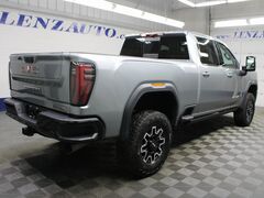 2024 GMC Sierra 2500HD 4x4 Crew Cab AT4X Fond du Lac WI