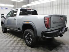2024 GMC Sierra 2500HD 4x4 Crew Cab AT4X Fond du Lac WI
