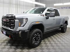2024 GMC Sierra 2500HD 4x4 Crew Cab AT4X Fond du Lac WI