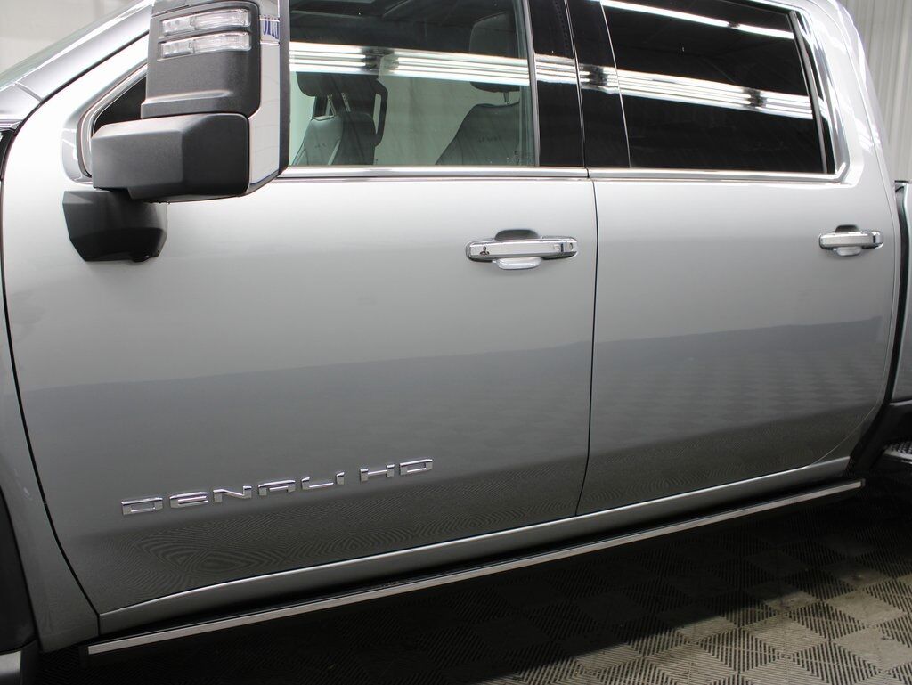 2024 GMC Sierra 2500HD 4x4 Crew Cab Denali Fond du Lac WI