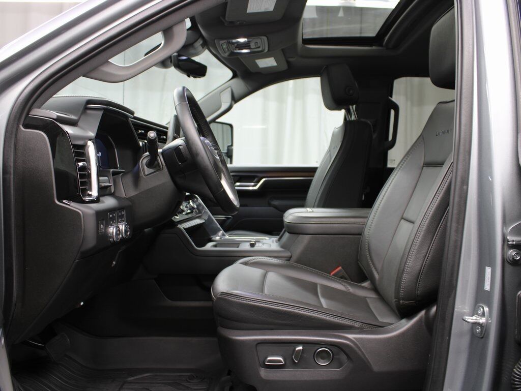 2024 GMC Sierra 2500HD 4x4 Crew Cab Denali Fond du Lac WI
