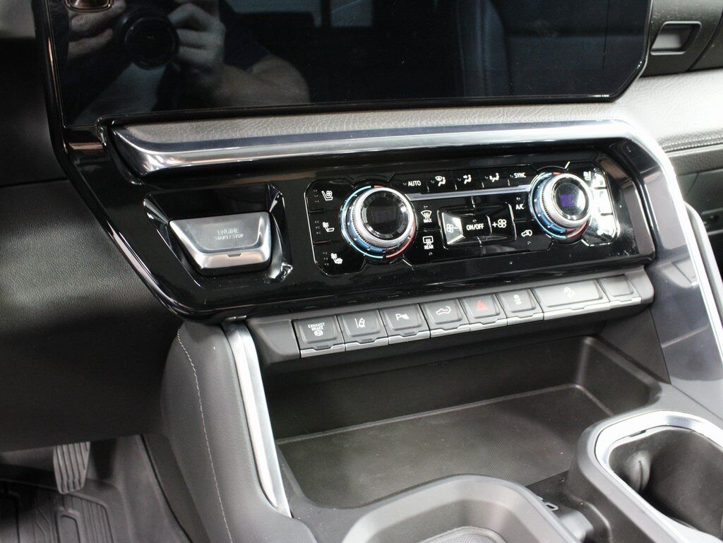 2024 GMC Sierra 2500HD 4x4 Crew Cab Denali Fond du Lac WI