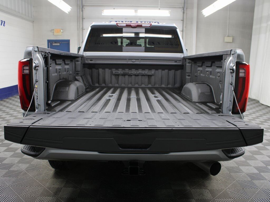 2024 GMC Sierra 2500HD 4x4 Crew Cab Denali Fond du Lac WI