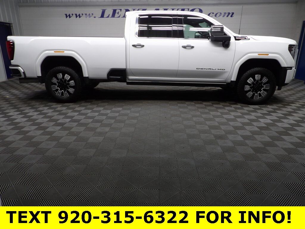 2024 GMC Sierra 2500HD 4x4 Crew Cab Denali Fond du Lac WI