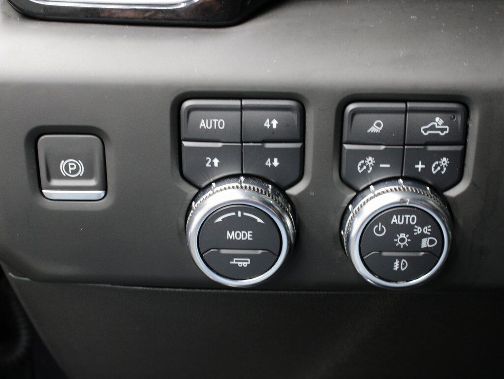 2024 GMC Sierra 2500HD 4x4 Crew Cab Denali Fond du Lac WI