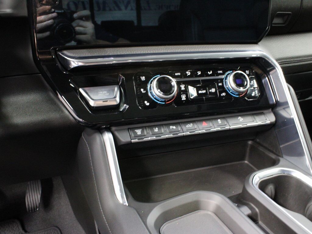 2024 GMC Sierra 2500HD 4x4 Crew Cab Denali Fond du Lac WI
