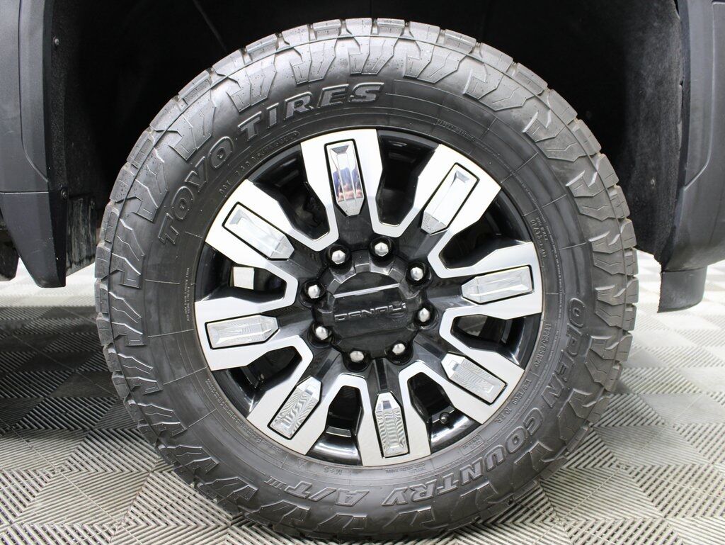 2024 GMC Sierra 2500HD 4x4 Crew Cab Denali Fond du Lac WI
