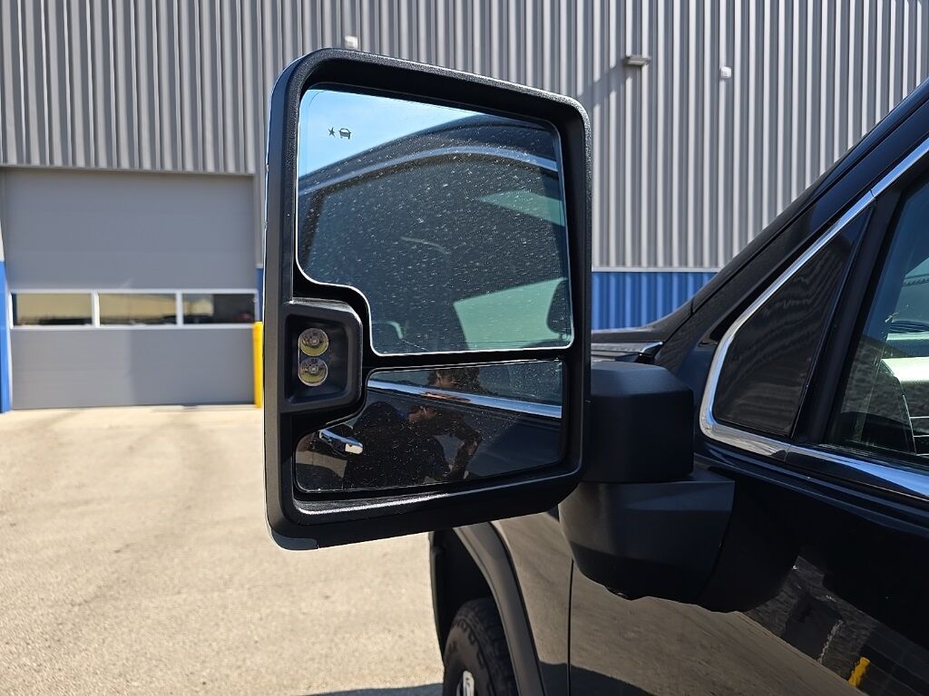 2024 GMC Sierra 2500HD 4x4 Crew Cab Denali Fond du Lac WI