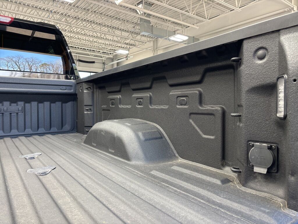 2024 GMC Sierra 2500HD 4x4 Crew Cab Denali Fond du Lac WI