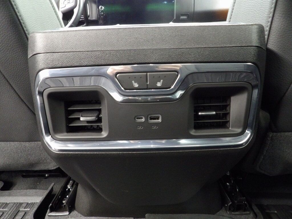 2024 GMC Sierra 2500HD 4x4 Crew Cab Denali Fond du Lac WI