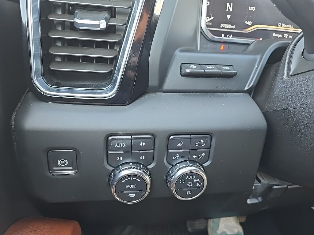 2024 GMC Sierra 2500HD 4x4 Crew Cab Denali Ultimate Fond du Lac WI