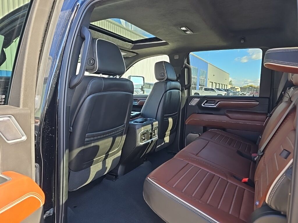 2024 GMC Sierra 2500HD 4x4 Crew Cab Denali Ultimate Fond du Lac WI