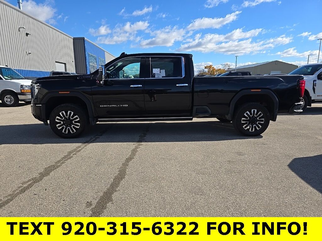 2024 GMC Sierra 2500HD 4x4 Crew Cab Denali Ultimate Fond du Lac WI