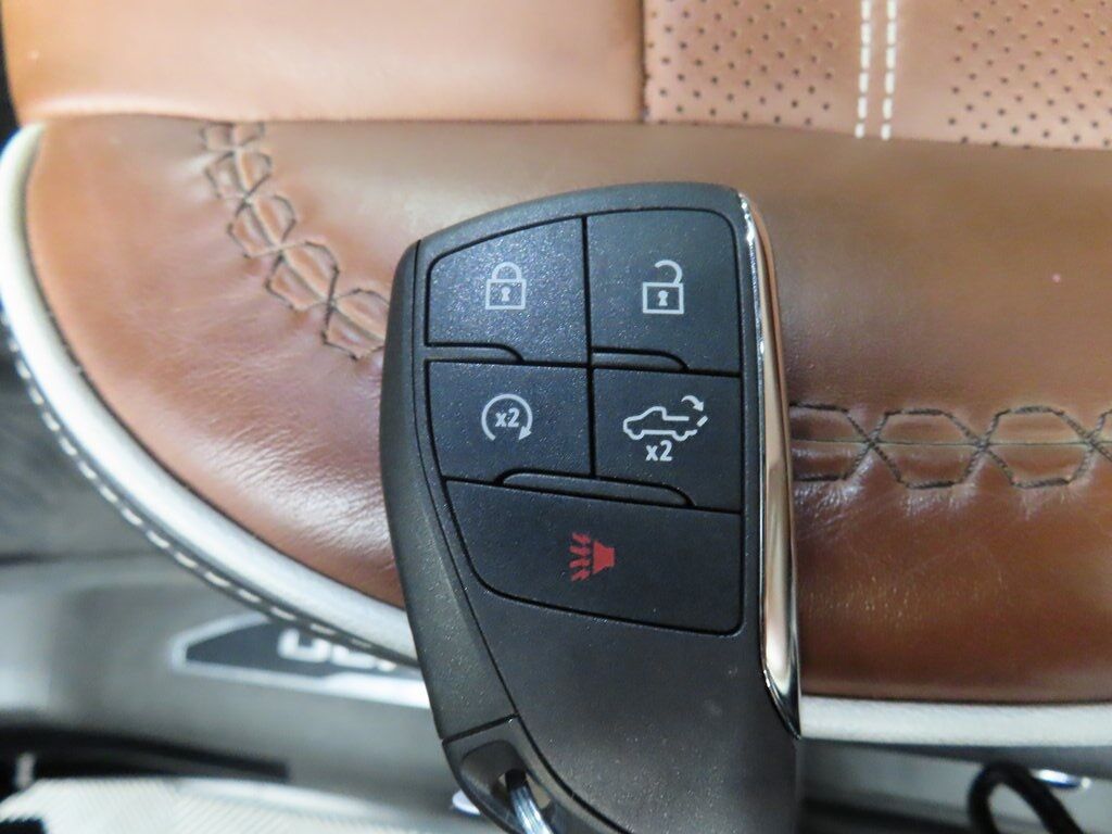 2024 GMC Sierra 2500HD 4x4 Crew Cab Denali Ultimate Fond du Lac WI