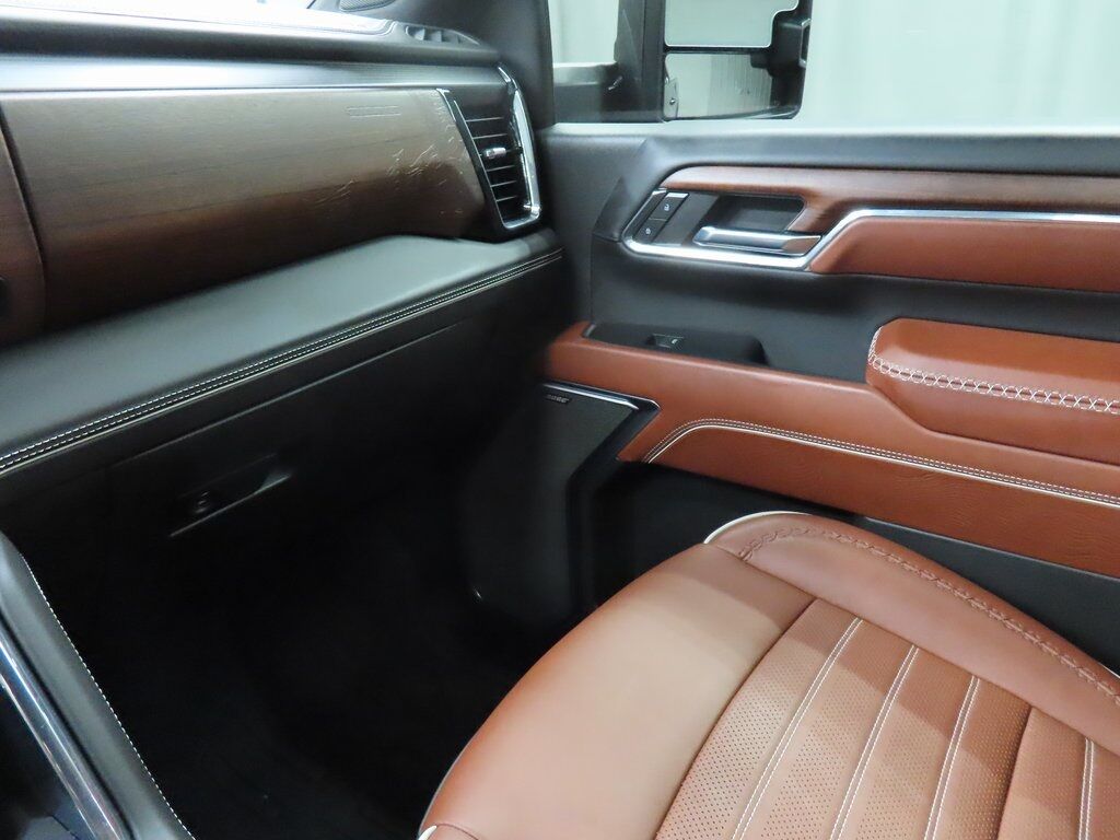 2024 GMC Sierra 2500HD 4x4 Crew Cab Denali Ultimate Fond du Lac WI