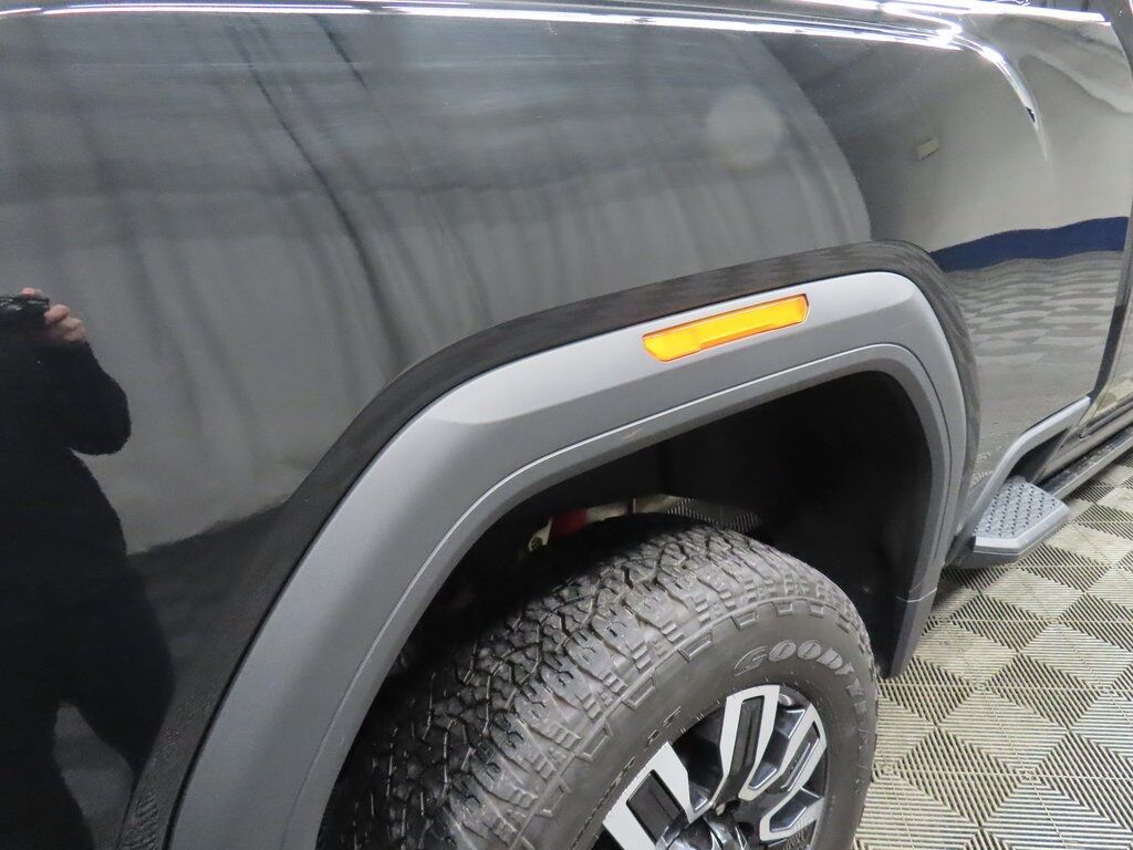 2024 GMC Sierra 2500HD 4x4 Crew Cab Denali Ultimate Fond du Lac WI